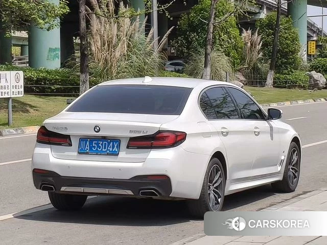 BMW 5 series 2022 Белый из Китая