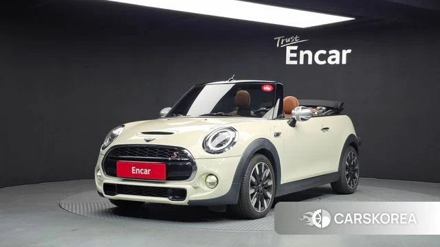 Mini Cooper S Convertible 2019 Жемчужный цвет из Кореи
