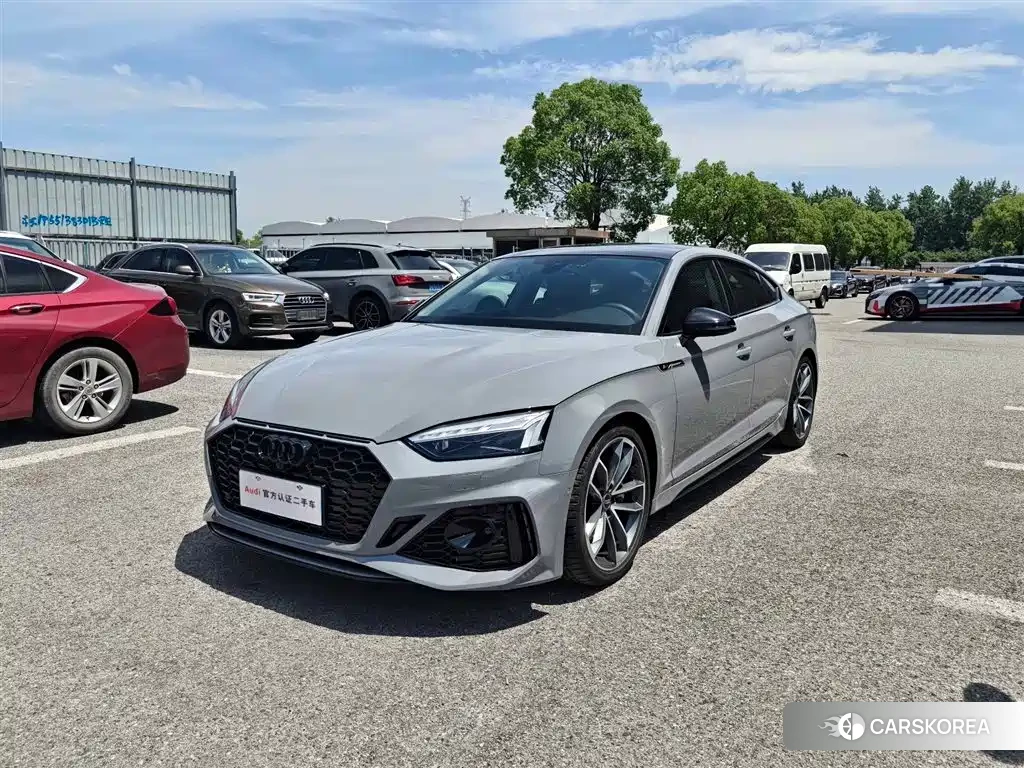 Audi A5 2024 Silver/gray из Китая