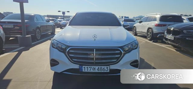 Mercedes-Benz E-Class W214 2024 Белый из Кореи