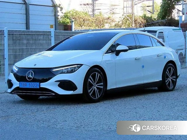 Mercedes-Benz EQE V295 2023 Белый из Кореи