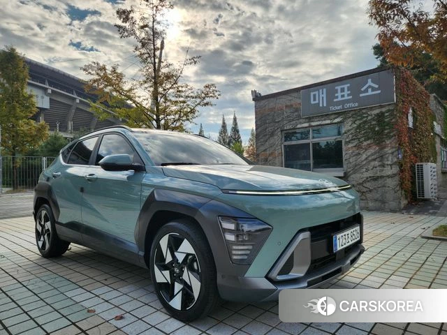 Hyundai Kona (SX2) 2024 Небесно-голубой из Кореи