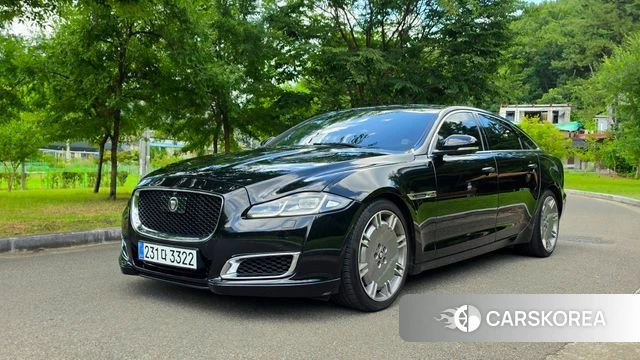 Jaguar All New XJ 2018 Черный из Кореи