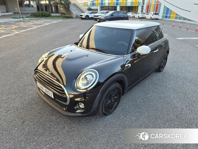 Mini Cooper 2020 Черный двухцветный из Кореи