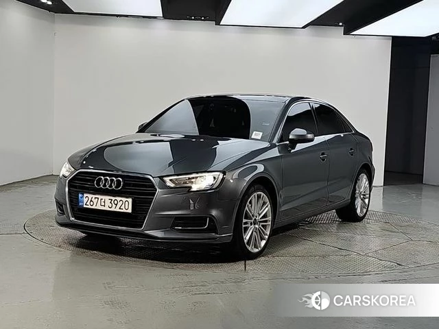 Audi New A3 2018 Серый из Кореи