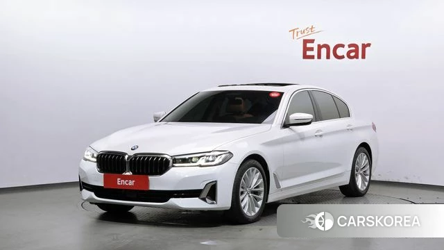 BMW 5 Series (G30) 2023 Белый из Кореи