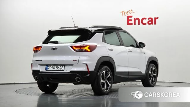 Chevrolet (GM Daewoo) Trailblazer 2023 Белый из Кореи