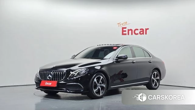 Mercedes-Benz E-Class W213 2019 Черный из Кореи