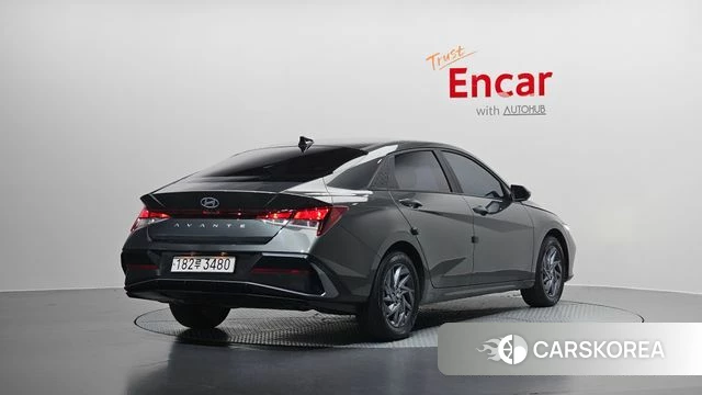 Hyundai The New Avante Hybrid (CN7) 2023 Серый из Кореи