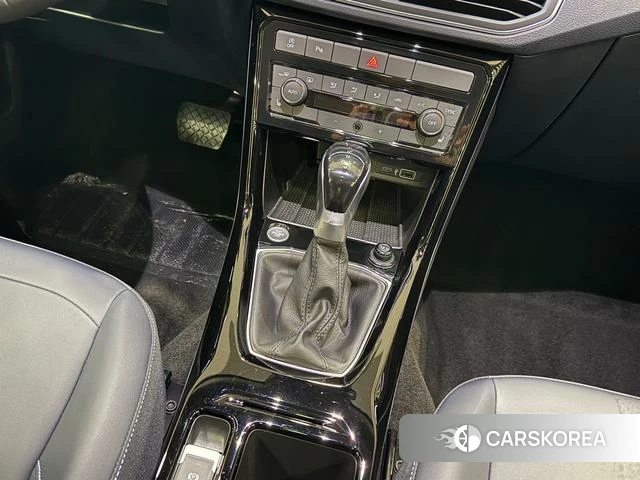 Volkswagen Tharu 2024 Синий из Китая