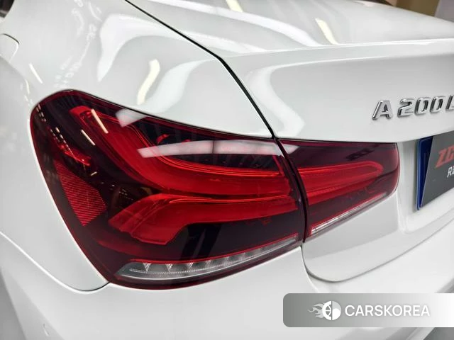 Mercedes-Benz A-Class 2021 Белый из Китая