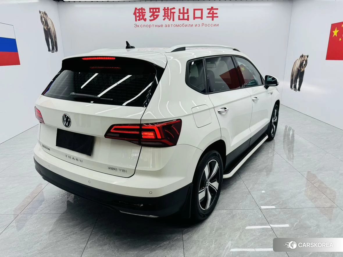 Volkswagen Tharu 2020 Белый из Китая