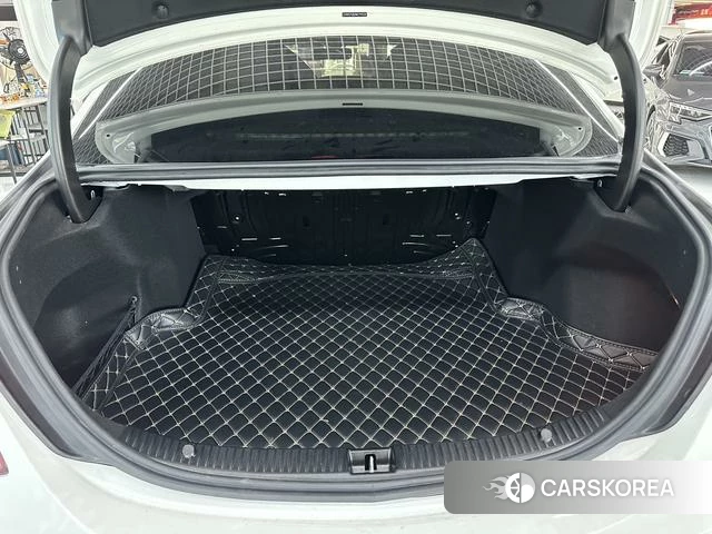 Mercedes-Benz C-class 2021 Белый из Китая