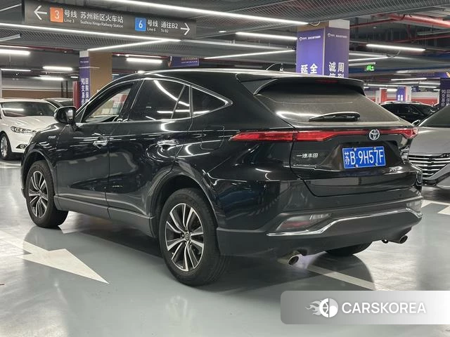 Toyota Harrier 2022 Черный из Китая