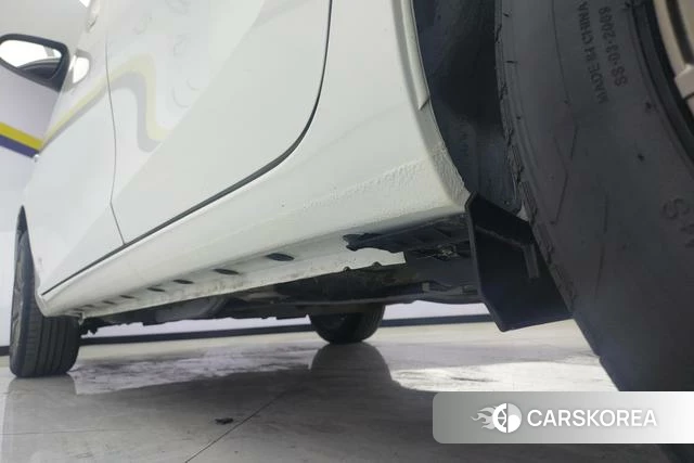 Toyota Yaris L 2020 Белый из Китая