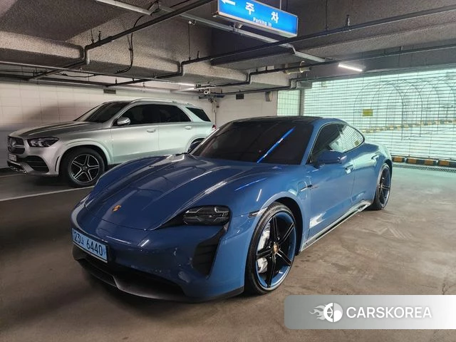 Porsche Taycan 2023 Синий из Кореи
