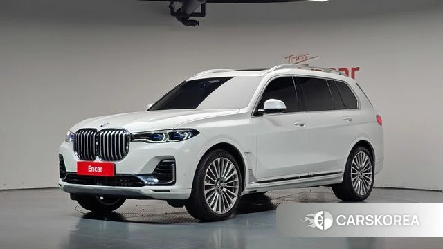 BMW X7 (G07) 2022 Белый из Кореи