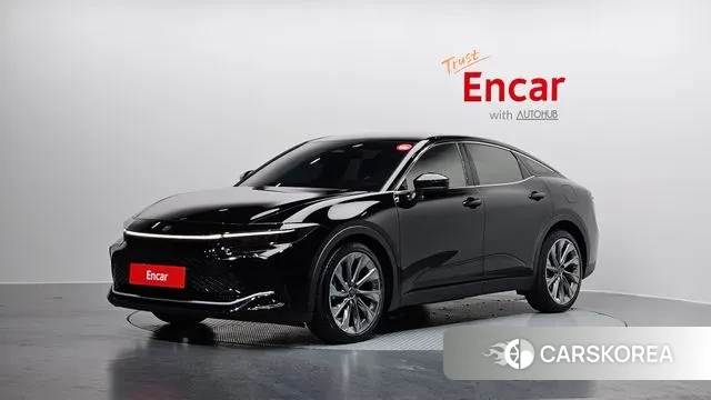 Toyota Crown Crossover 2023 Черный из Кореи