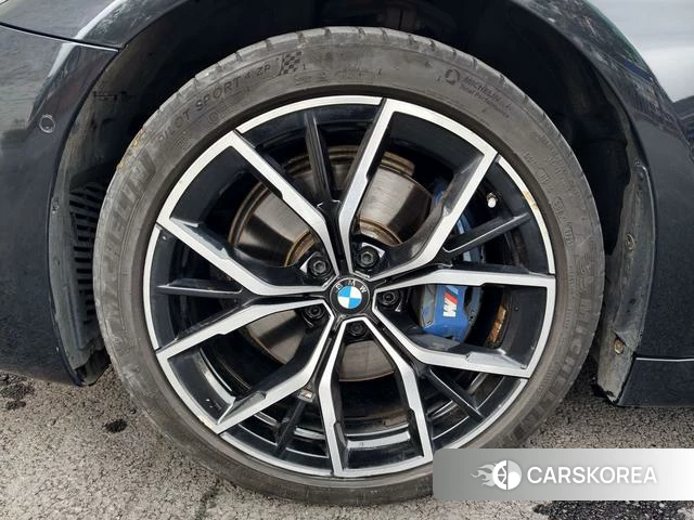 BMW 5 series 2021 Черный из Китая