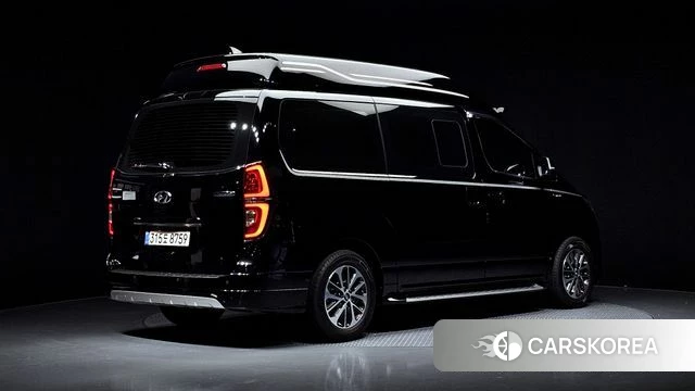 Hyundai The New Grand Starex 2018 Черный из Кореи