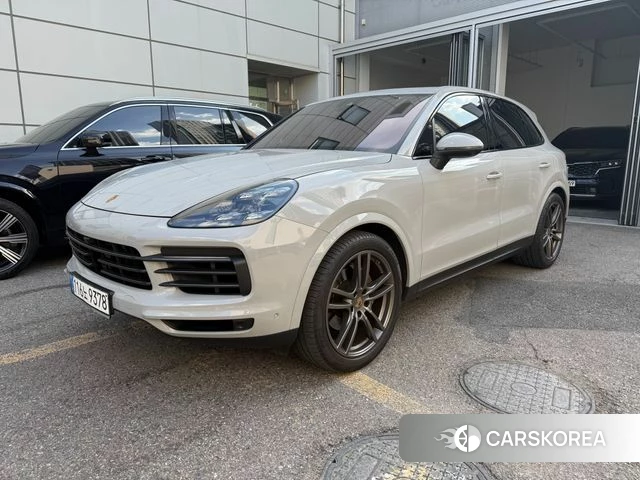 Porsche Cayenne (PO536) 2022 Серебряный из Кореи