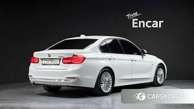 BMW 3 Series (F30) 2018 Белый из Кореи