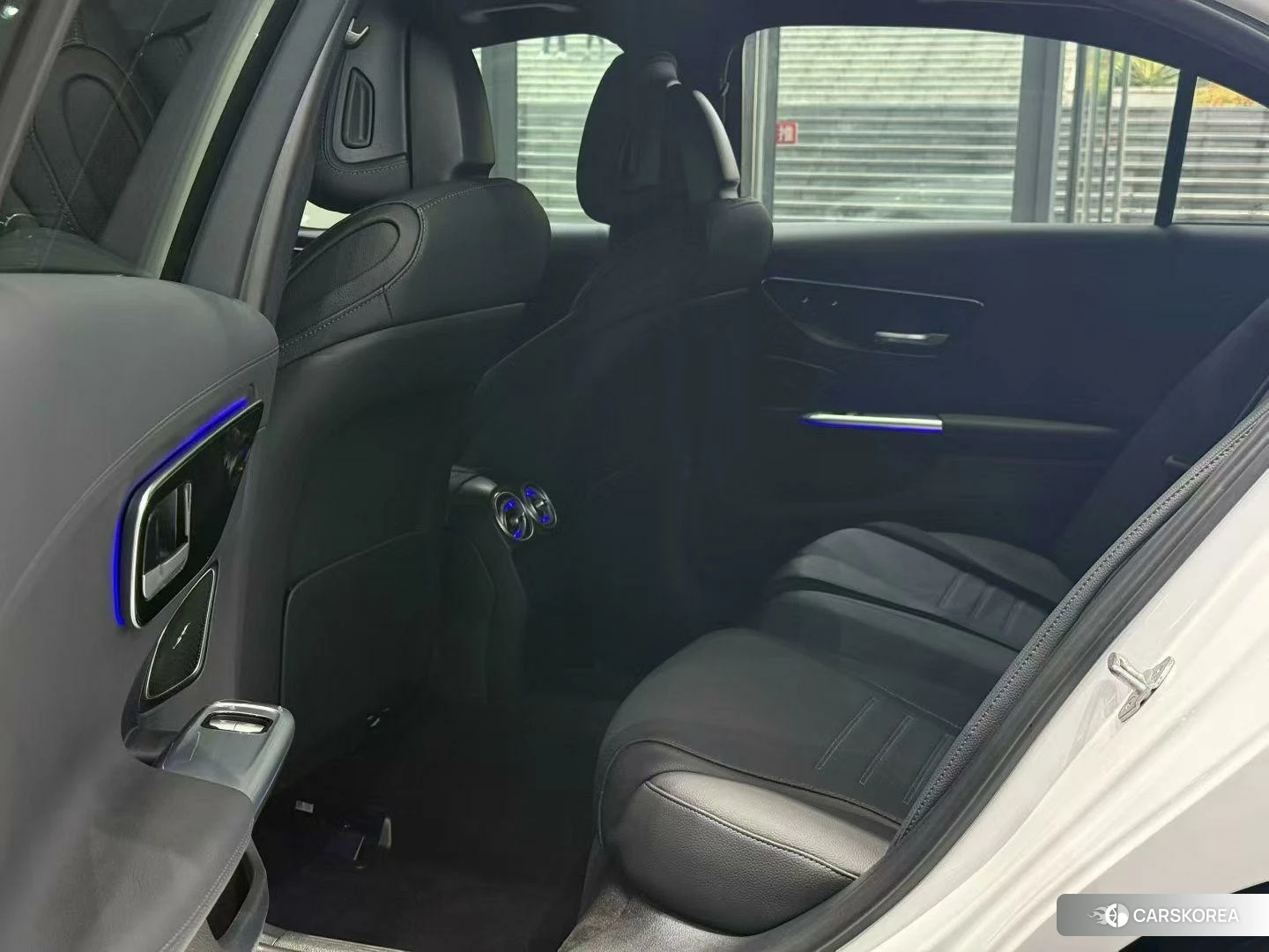 Mercedes-Benz C-class 2023 Белый из Китая
