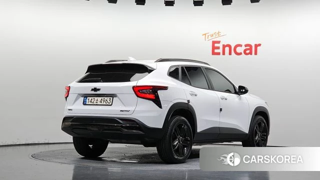 Chevrolet (GM Daewoo) Trax Crossover 2024 Белый из Кореи
