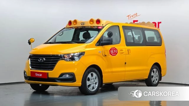 Hyundai The New Grand Starex 2019 Желтый из Кореи