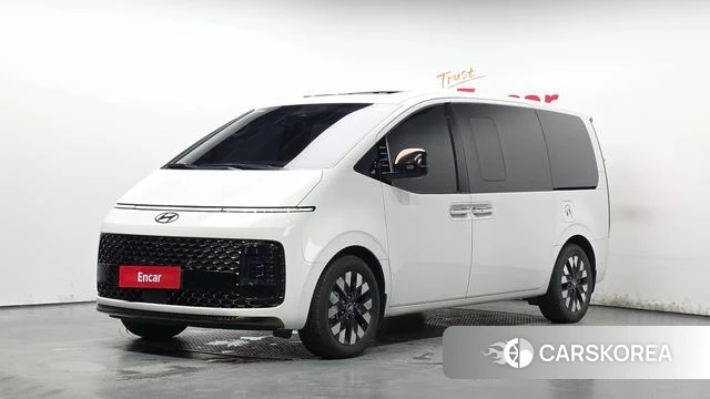 Hyundai Staria 2024 Белый из Кореи