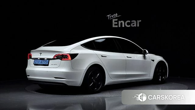 Tesla Model 3 2022 Белый из Кореи