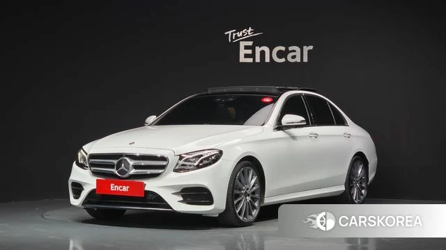 Mercedes-Benz E-Class W213 2020 Белый из Кореи
