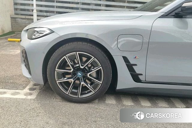 BMW i4 2025 Другой из Китая