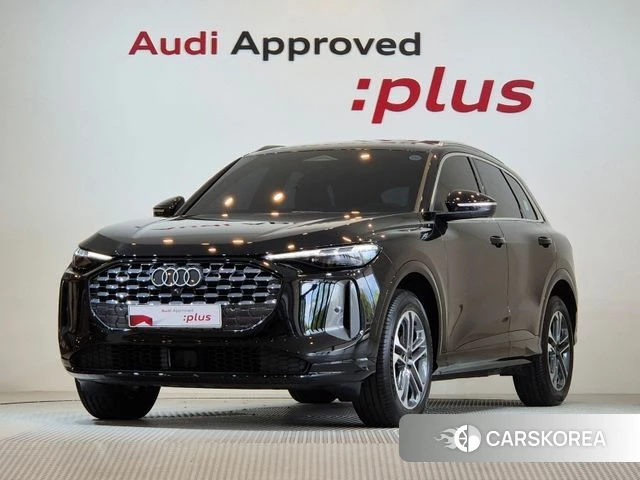 Audi Q5 (80A) 2025 Черный из Кореи