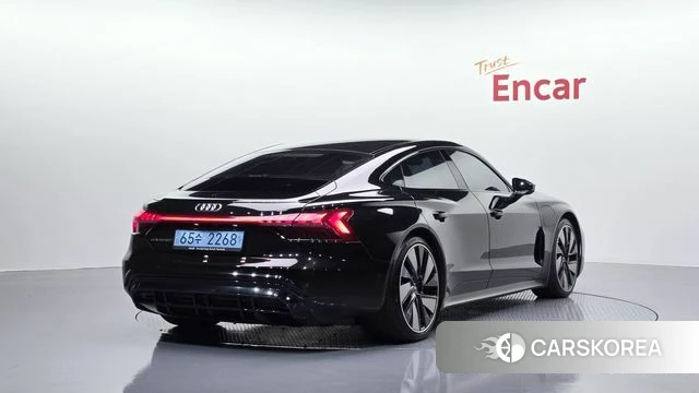 Audi e-Tron GT 2022 Черный из Кореи