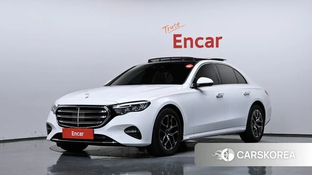 Mercedes-Benz E-Class W214 2026 Белый из Кореи