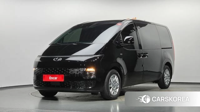 Hyundai Staria 2023 Черный из Кореи
