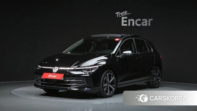 Volkswagen Golf 8th Generation 2025 Черный из Кореи