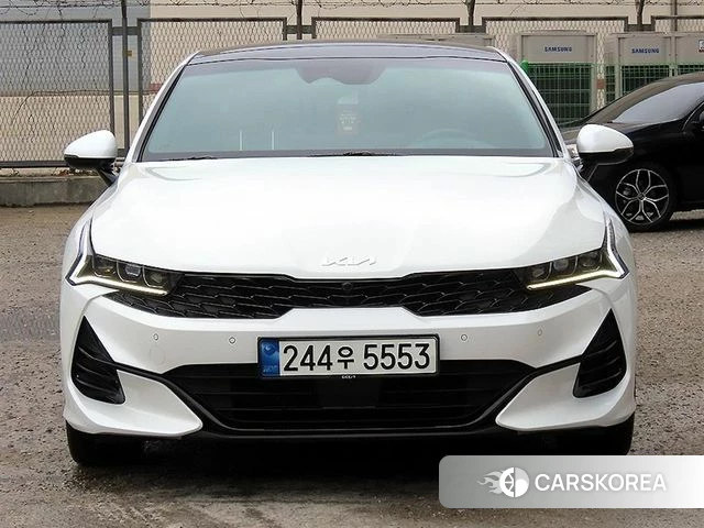 Kia The New K5 3rd generation 2023 Белый из Кореи