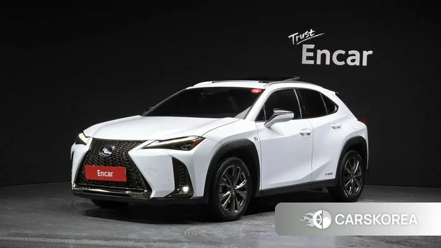 Lexus UX250h 2020 Белый из Кореи