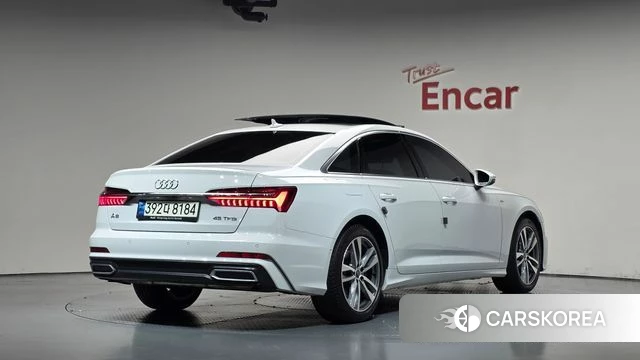 Audi A6 (C8) 2021 Белый из Кореи