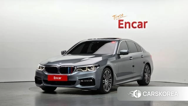 BMW 5 Series (G30) 2018 Серый из Кореи