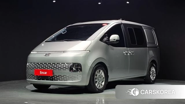 Hyundai Staria 2021 Серебряный из Кореи