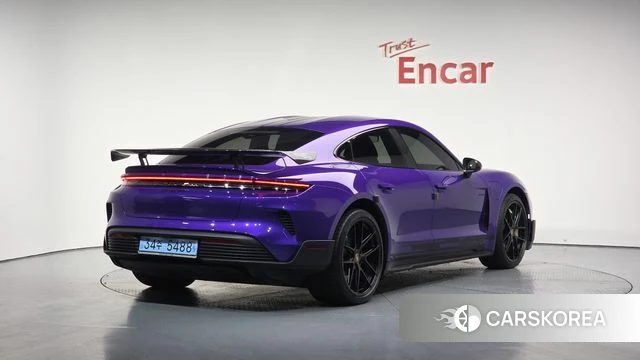 Porsche Taycan 2025 Фиолетовый из Кореи