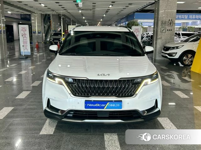 Kia Carnival 4th generation 2023 Белый из Кореи