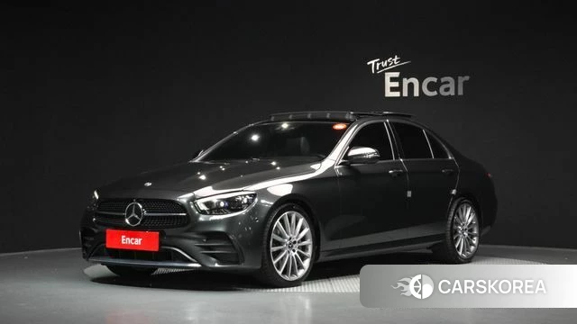 Mercedes-Benz E-Class W213 2021 Серый из Кореи