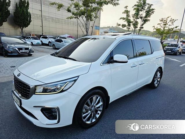 Kia The New Carnival 2018 Белый из Кореи