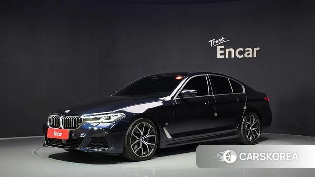 BMW 5 Series (G30) 2023 Черный из Кореи