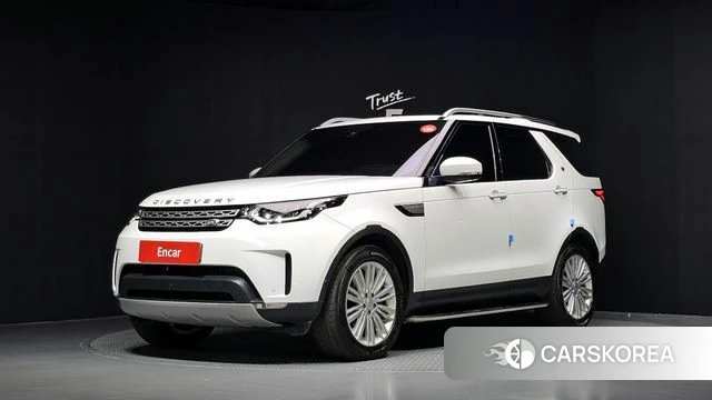 Land Rover Discovery 5 2020 Белый из Кореи
