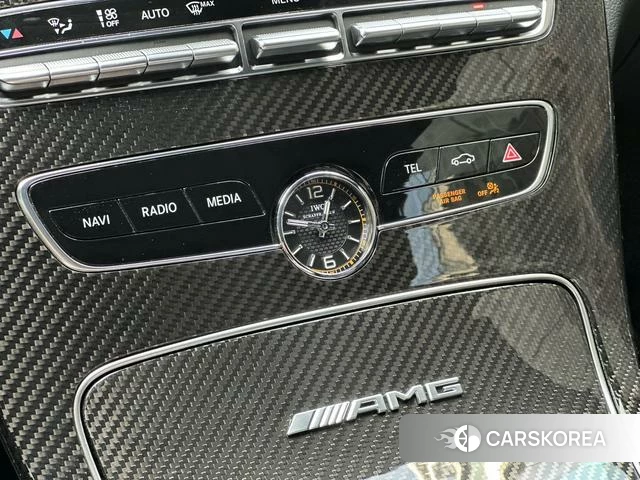 Mercedes-Benz AMG C-Class 2021 Темно-серый из Китая